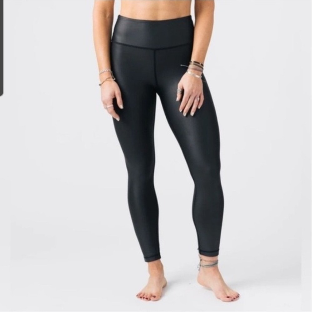 Zyia Black Metallic Light N Tight Legging Hi Rise Slimming Tummy Control Sz 8-10